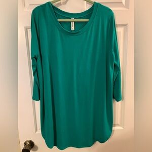 Zenana Premium kelly green tunic